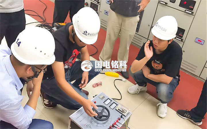 工頻耐壓試驗(yàn)裝置-試驗(yàn)變壓器南水北調(diào)工程維護(hù)