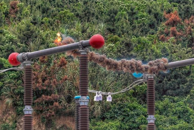 200千伏高壓直流斷路器短路試驗(yàn)取得成 200千伏高壓直流斷路器短路試驗(yàn)取得成