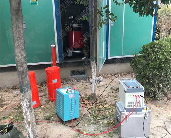 銘科電氣趕赴河南平頂山電業(yè)局進(jìn)行設(shè)備驗(yàn)收 銘科電氣趕赴河南平頂山電業(yè)局進(jìn)行設(shè)備驗(yàn)收