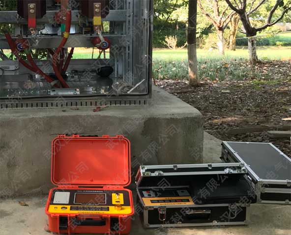 銘科電氣趕赴河南平頂山電業(yè)局進(jìn)行設(shè)備驗(yàn)收 銘科電氣趕赴河南平頂山電業(yè)局進(jìn)行設(shè)備驗(yàn)收